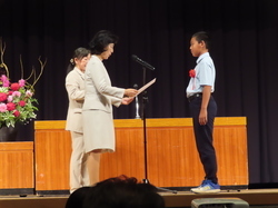 あいさつ・読書標語の表彰