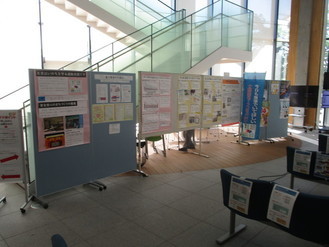 R5パネル展示の様子